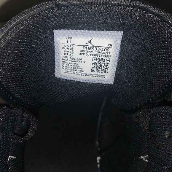 Air Jordan 1 Mid Diamond size 11 black and white excellent condition main image 7